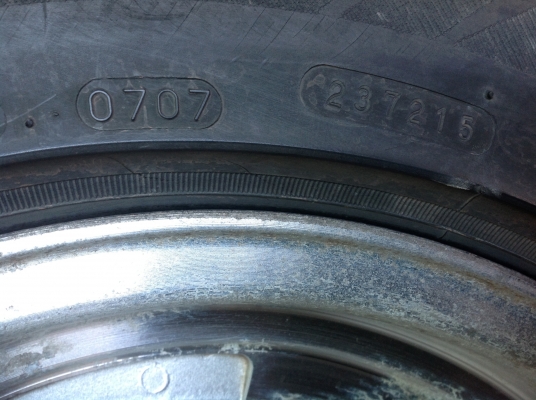 ขายแม็ก15 พร้อมยาง