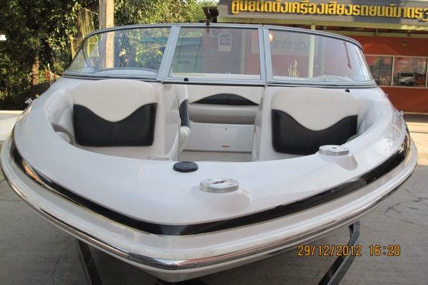 -ผ่อนได้-  ขายเรือ TAHOE 18 ฟุต เครื่อง MERCURY 3.0 ปี 2006 เรือนำเข้า USA สภาพสวยมากๆ ราคาต่อรองได้