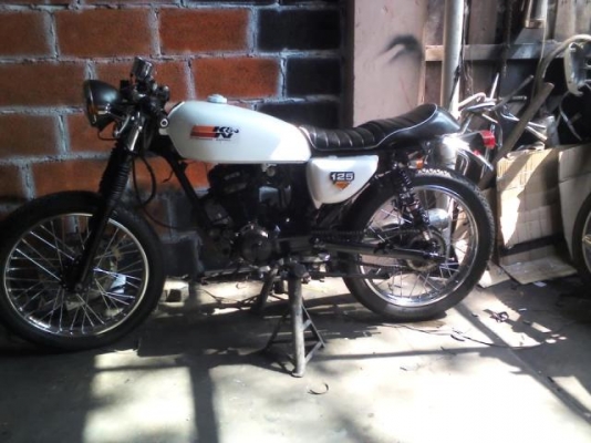 honda wing cafe racer