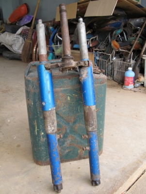 ที่นั่งเ็ด็กc700แท้/บังโคลนa100//โครงและอะไหล่dx100-yl2/ถังG7