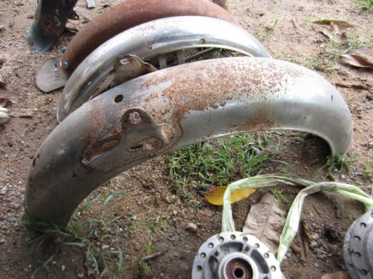 ที่นั่งเ็ด็กc700แท้/บังโคลนa100//โครงและอะไหล่dx100-yl2/ถังG7