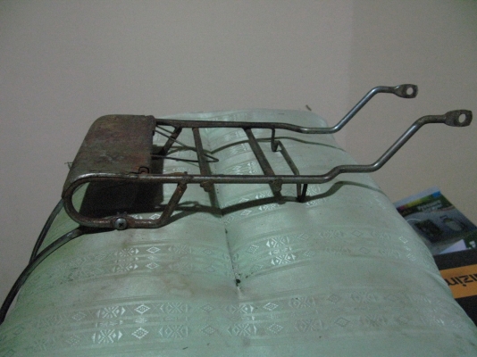 ที่นั่งเ็ด็กc700แท้/บังโคลนa100//โครงและอะไหล่dx100-yl2/ถังG7