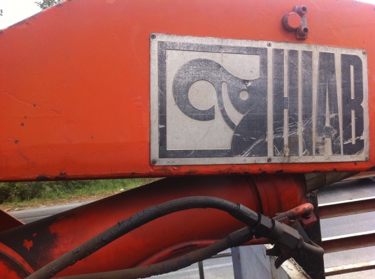 ขายเฮียบ สามตันครึ่ง สภาพ 90\% พร้อมยกลงจาก 10 ล้อ ขายเฮียบ สามตันครึ่ง สภาพ 90\% พร้อมยกลงจาก 10 ล้อ