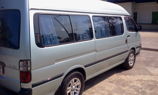 Hiace หัวจรวดหลังคาสูง ปี2004 VIP
