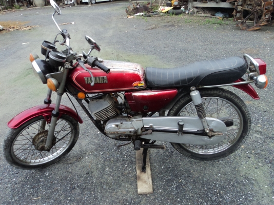 ขอบคุณพี่เสือขายแล้วYAMAHA-RX-100 สีแดง สนใจติดต่อโทร.081-005-8785