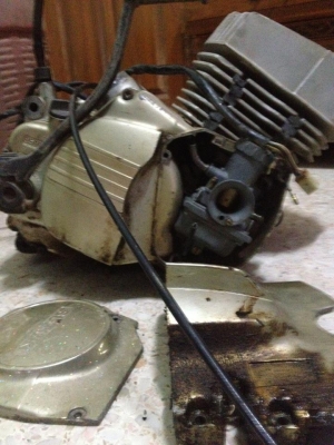 ขายเครื่อง suzuki trs 125 ขายเครื่อง suzuki trs 125