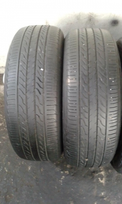 ยางมิชลิน 215 60 16 ปี 09 สภาพดีเส้นละ 650 บาท 1 ชุด