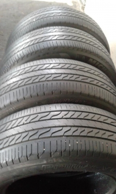ยางมิชลิน 215 60 16 ปี 09 สภาพดีเส้นละ 650 บาท 1 ชุด