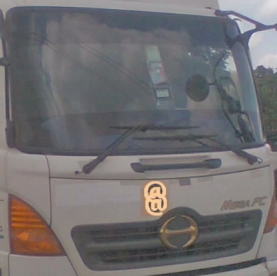 ฝากขาย 6 ล้อ HINO MEGA FC 165 แรง ปี 46 ตู้บรรทุก 10 บาน ยาว 6.50 เมตร