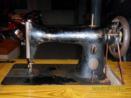 ขายจักรเก่า น่าเก็บสะสม คลาสสิค โบราณ ไม่แพงใช้งานได้