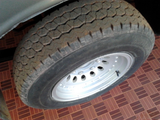 ***ขายแล้วครับขอบคุณ Truck2hand ขาย กระบะแค็ป มังกรทอง 2.5 ปี33/90 87HP(ใส่กระจังโฉมหน้าหนู)เครื่องไดเร็กฯ2.5 แห้งจัด ไม่มีหลวม ช่วงล่างแน่นไม่ส่ายไม่เลื้อย คัสซีดีไม่มีผุ พ.พาวเวอร์ แอร์ พร้อม คานหน้าเดิมๆไม่เคยชน ภายในดีเบาะไม่ขาด กระบะไม่ผุ รถเก็บสีมาแ