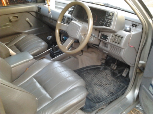 ขาย กระบะแค็ป มังกรทอง 2.5 ปี34/91 87HP สภาพเดิมๆบางๆ เครื่องมังกร 2.5ไดเร็กฯ แห้งๆไม่มีเยิ้ม พ.พาวเวอร์ แอร์ เครื่องเสียง พร้อม ภายในดี เบาะไม่ขาด คอนโซลครบ ช่วงล่างปึ๊ก ไม่มีส่าย คัสซีสวย ยางดี4เส้น ล้อแม็ก สีบาง กระบะมีผุบ้างนิดๆ สีมีตำหนิบ้าง ***ขายแล