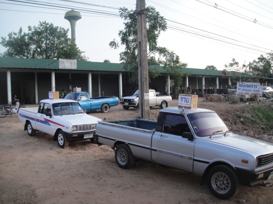 ขายมาสด้า 1300 สีเทา ทะเบียนเต็มพร้อมโอน