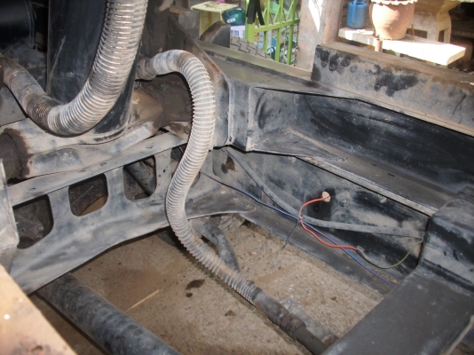 ขายหกล้อดั้ม HINO FC 150 ปี 48