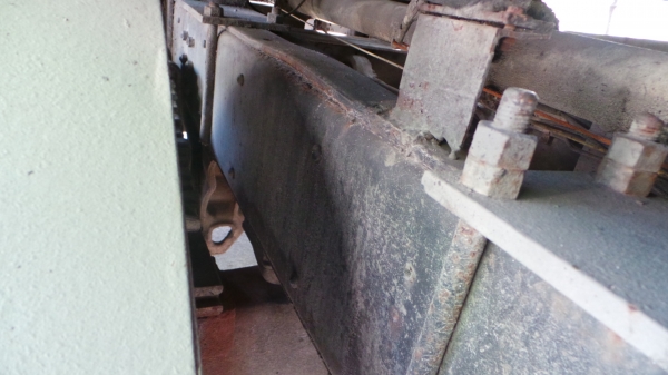 HINO  FL177 โหลดล่างค่ะ  15,000  ลิตรค่ะ