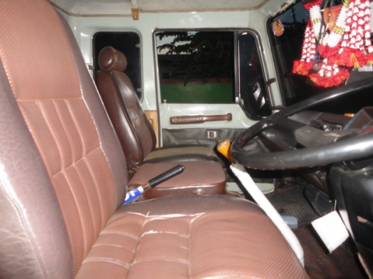 HINO  FL177 โหลดล่างค่ะ  15,000  ลิตรค่ะ