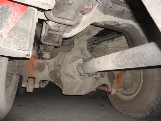 HINO  FL177 โหลดล่างค่ะ  15,000  ลิตรค่ะ