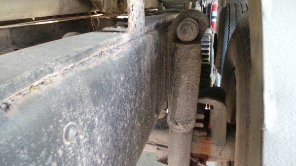 HINO  FL177 โหลดล่างค่ะ  15,000  ลิตรค่ะ