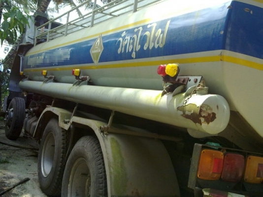 HINO  FL177 โหลดล่างค่ะ  15,000  ลิตรค่ะ
