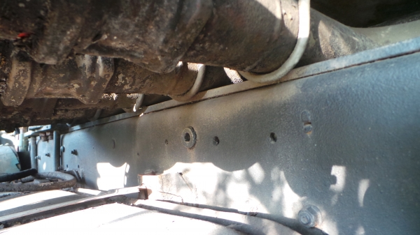 HINO  FL177 โหลดล่างค่ะ  15,000  ลิตรค่ะ