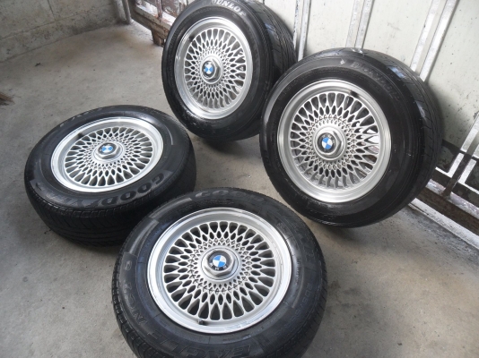 ล้อแม็ก 15นิ้ว 5รูBMW พร้อมยาง