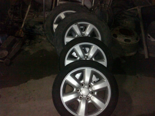 ขายแม็คขอบtoyotaขอบ17ขายต่อครับพร้อมยาง ขายแม็คขอบtoyotaขอบ17ขายต่อครับพร้อมยาง