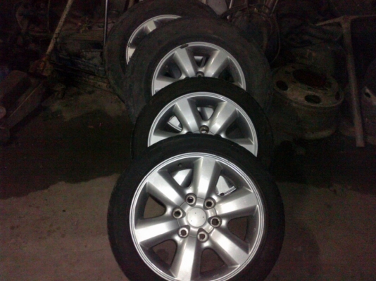 ขายแม็คขอบtoyotaขอบ17ขายต่อครับพร้อมยาง ขายแม็คขอบtoyotaขอบ17ขายต่อครับพร้อมยาง