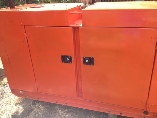 เครื่องปั่นไฟ 25 Kva