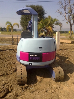 ขายรถขุดเก่านอก KOMATSU PC28UU-2