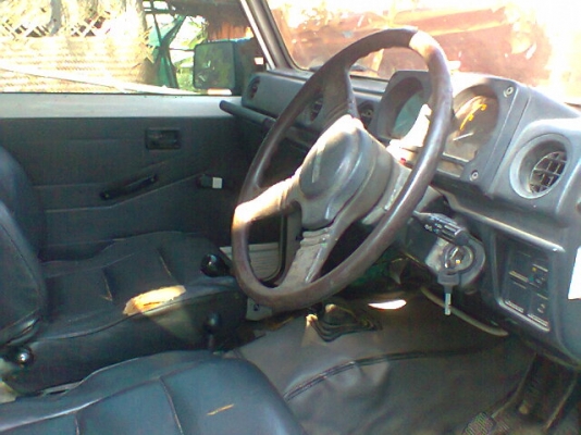 SUZUKI CARIBIAN  SJ413 1.3 MT ปี 95 รถบ้านสวยจัดทั้งภายนอกภายใน ติดแก๊ส LPG ลงเล่มครบพร้อมถูกต้อง ช่วงล่างแน่นหนึบ เครื่องดี ภายในสวยครบ แอร์ เพาเวอร์ ยางสภาพดี 70\% พร้อมใช้งาน เอกสารทะเบียนภาษีครบไม่ขาดพร้อมโอนครับ