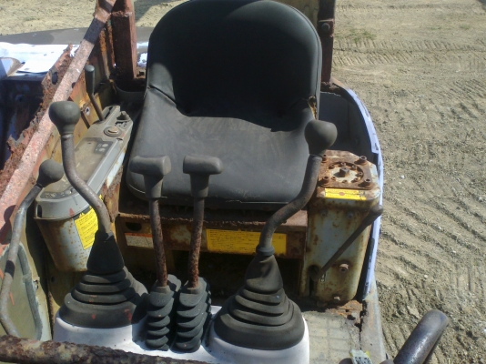 ขายรถขุดเก่านอก FURUKAWA FX55UR-2