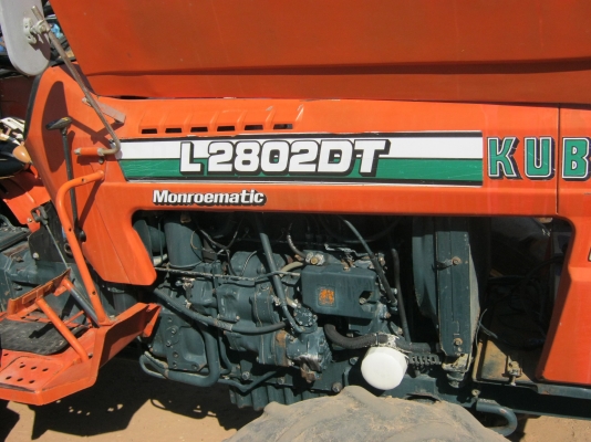 ขายด่วนรถไถนาคูโบต้า L 2802 DT 4WD 4X4เพาเวอร์สวยเดิมๆ