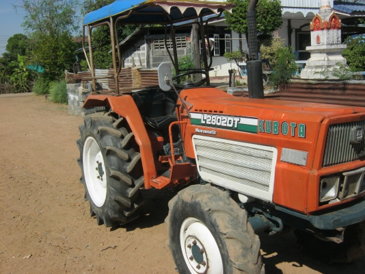 ขายด่วนรถไถนาคูโบต้า L 2802 DT 4WD 4X4เพาเวอร์สวยเดิมๆ