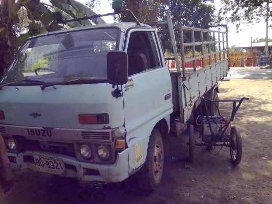 หกล้อ  TLD 100 แรง้ม้า