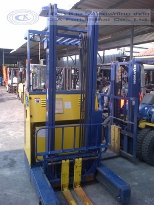 ขาย รถโฟล์คลิฟท์ไฟฟ้า KOMATSU รุ่น FB15RS-11 ขาย รถโฟล์คลิฟท์ไฟฟ้า KOMATSU รุ่น FB15RS-11