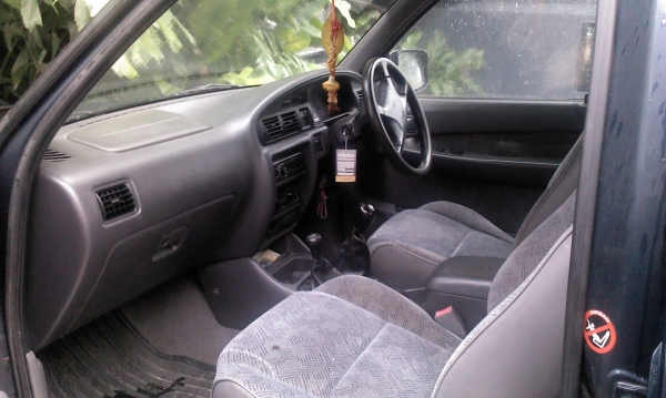 ขายรถกระบะ Ford Ranger 4 Door 4 wd FORD RANGER 2.5 XLT DOUBLECABTURBO 4WD ตัวท๊อป แอร์แบคคู่ เอบีเอส ปี 2001