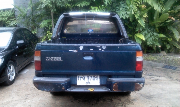ขายรถกระบะ Ford Ranger 4 Door 4 wd FORD RANGER 2.5 XLT DOUBLECABTURBO 4WD ตัวท๊อป แอร์แบคคู่ เอบีเอส ปี 2001