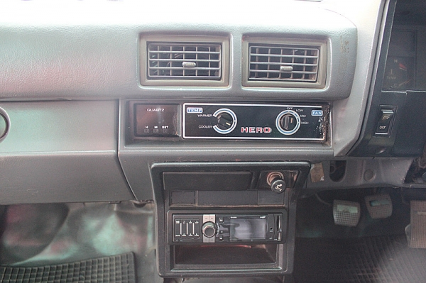 ขายฮีโร่  รถบ้านแท้  เครื่องเสียงใหม่  ติดฟีล์มใหม่ครับ