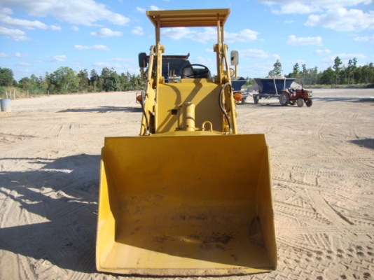 ขายรถตัก komatsu รุ่น sd 10 เก่านอกพร้อมใช้