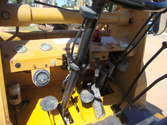 ขายรถตัก tcm ร่น 10 เก่านอก สภาพสวยมาก พร้อมใช้