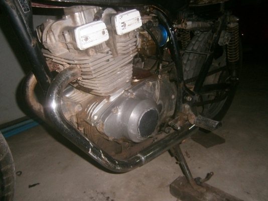 ขายซูซูกิ 250 cc เครื่องดีครับ ขายซูซูกิ 250 cc เครื่องดีครับ