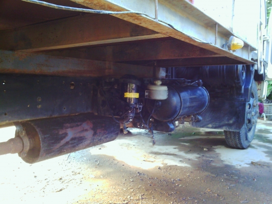 ขายรถบรรทุกรถเกี่ยวข้าวสวยๆครับ ขายรถบรรทุกรถเกี่ยวข้าวสวยๆครับ