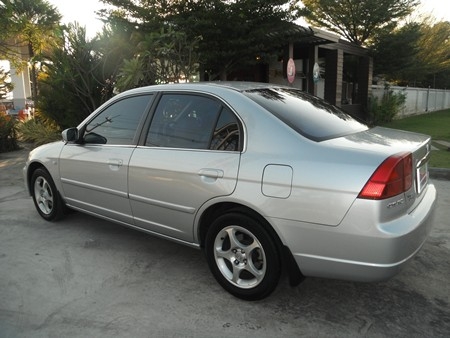 ปี 2003 HONDA, CIVIC 1.7 VTi-L โฉม Dimention เกียร์ออโต้