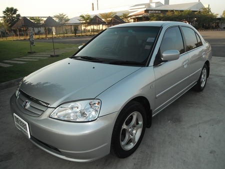 ปี 2003 HONDA, CIVIC 1.7 VTi-L โฉม Dimention เกียร์ออโต้