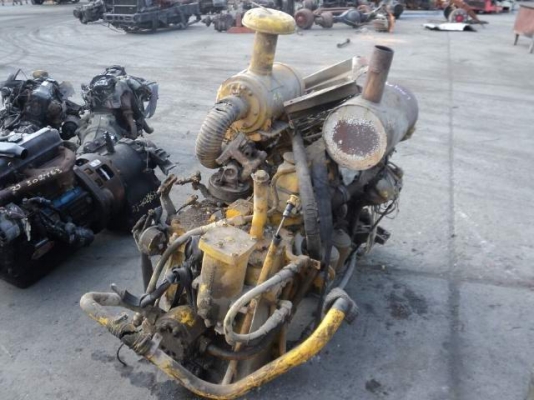 เครื่อง mitsubishi 6dr5  และ  6ds30 พร้อมปั๊มไฮดรอลิก ตัดลงจาก รถขุด