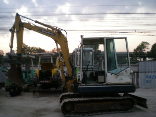 ขาย KOMATSU   PC40-5