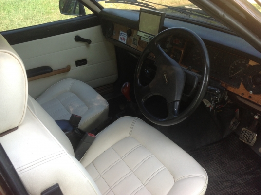 ขาย ฟอร์ดคอนทีน่า สวย แอร์เย็น พร้อมใช้ ขาย ฟอร์ดคอนทีน่า สวย แอร์เย็น พร้อมใช้