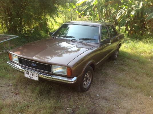 ขาย ฟอร์ดคอนทีน่า สวย แอร์เย็น พร้อมใช้