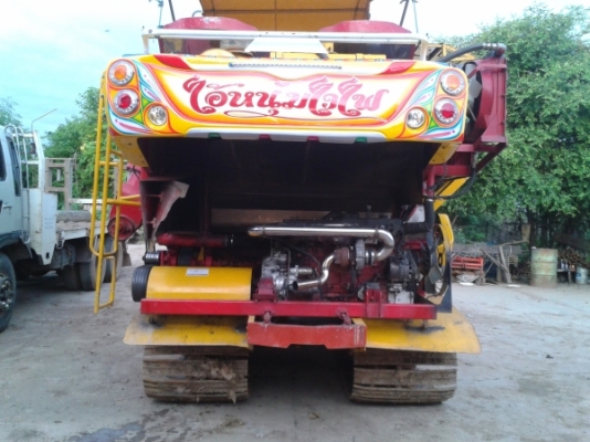 ขายรถเกี่ยวข้าวเกษตรพัฒนาสวยๆครับ