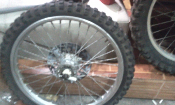 ขายวงล้อวิบาก did japan ของxr ราคา4000บาทหน้า-หลัง